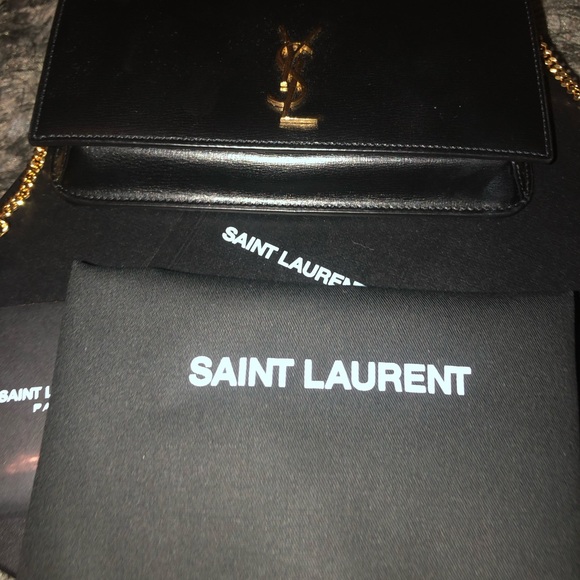YSL shoulder bag , phone case . - Picture 3 of 11